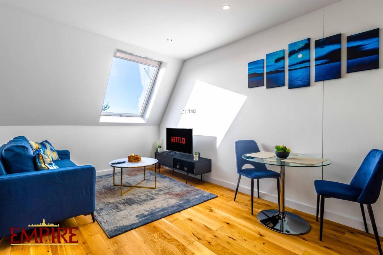 Stunning One Bedroom Duplex Apartment In Heart Of Jewellery Quarter 버밍엄 외부 사진