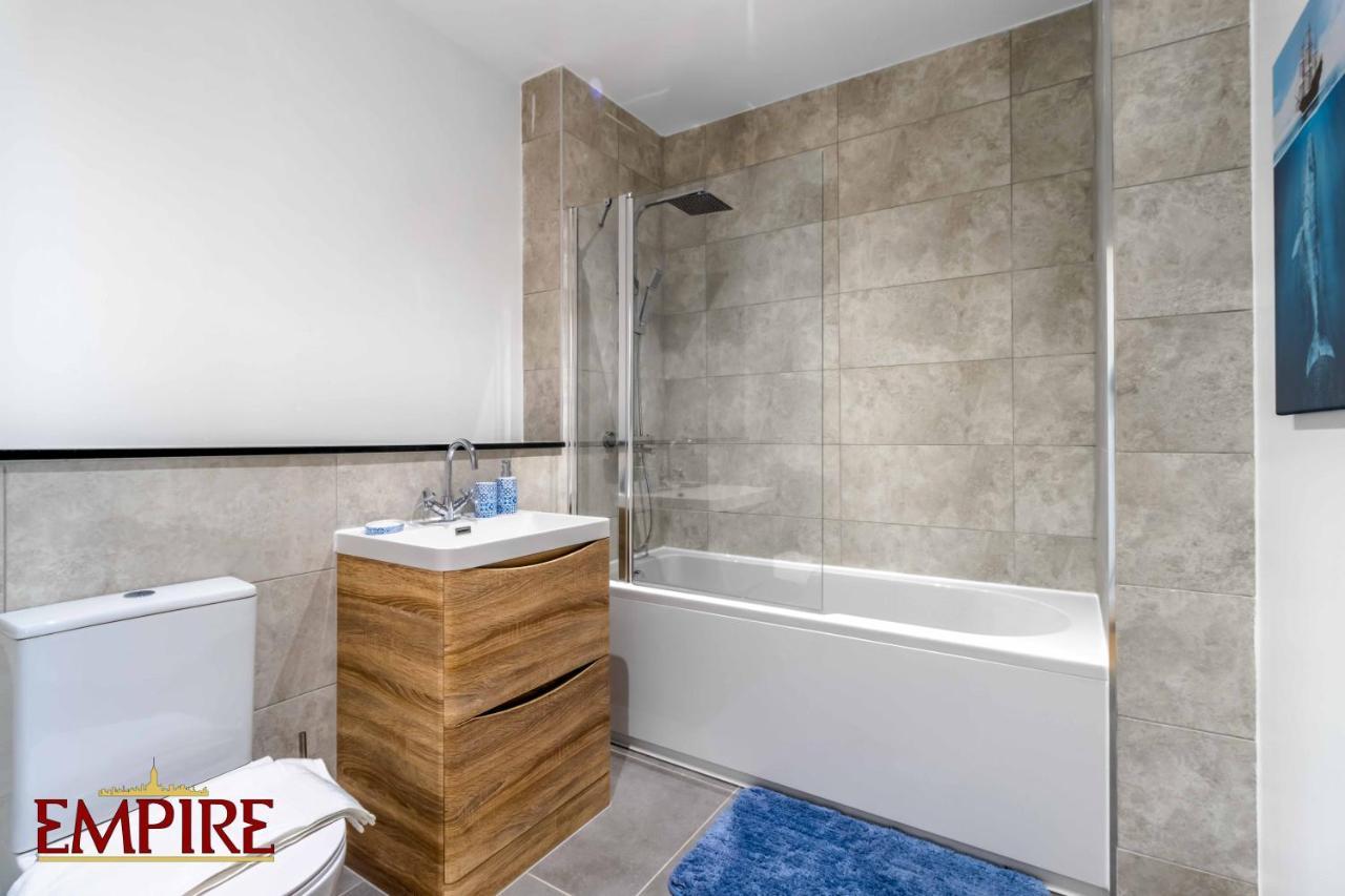 Stunning One Bedroom Duplex Apartment In Heart Of Jewellery Quarter 버밍엄 외부 사진